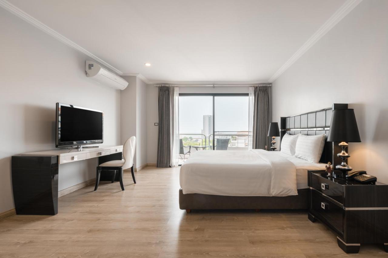 Sirin Exclusive Hotel And Residence Pattaya Luaran gambar