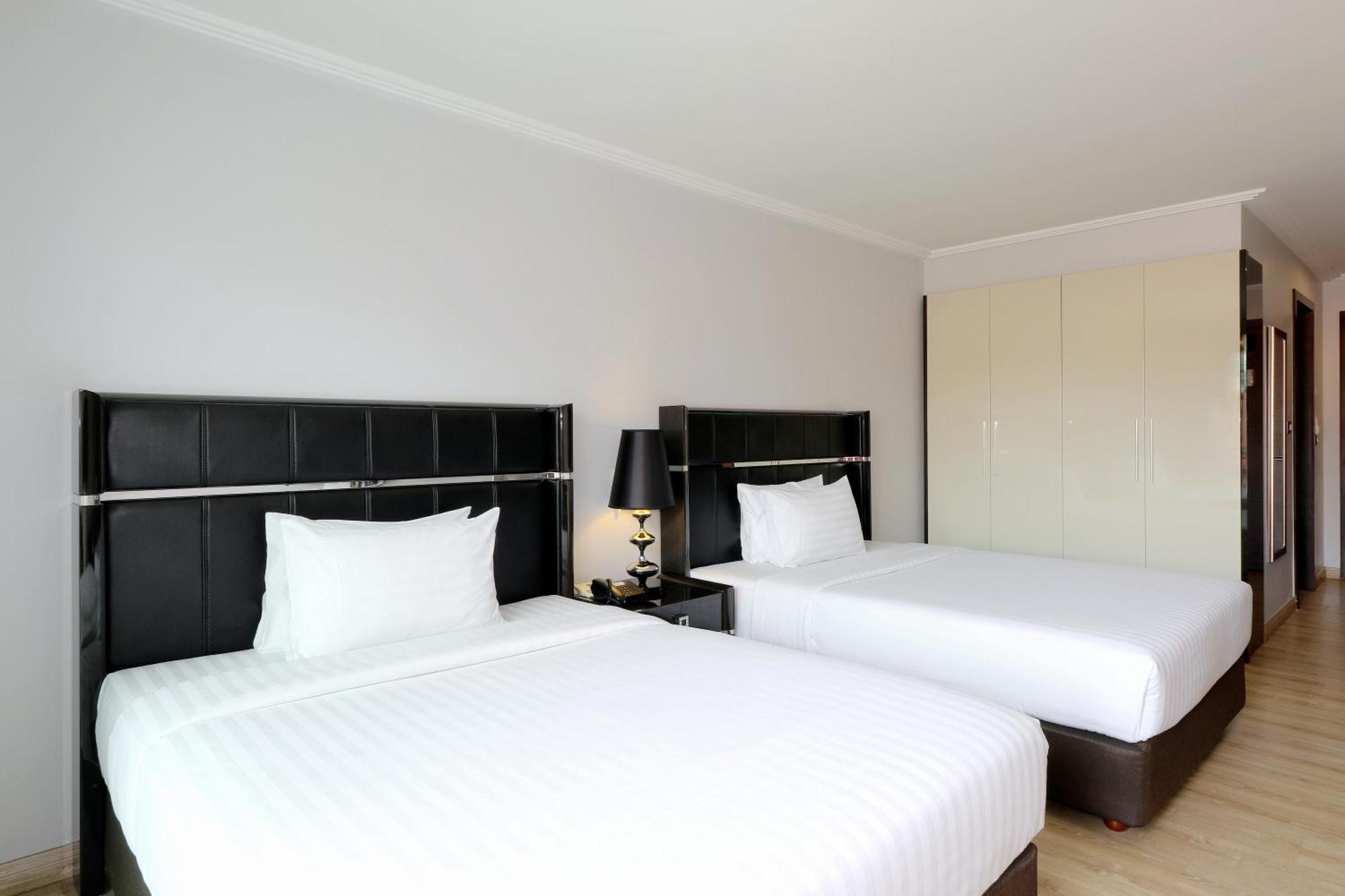 Sirin Exclusive Hotel And Residence Pattaya Luaran gambar